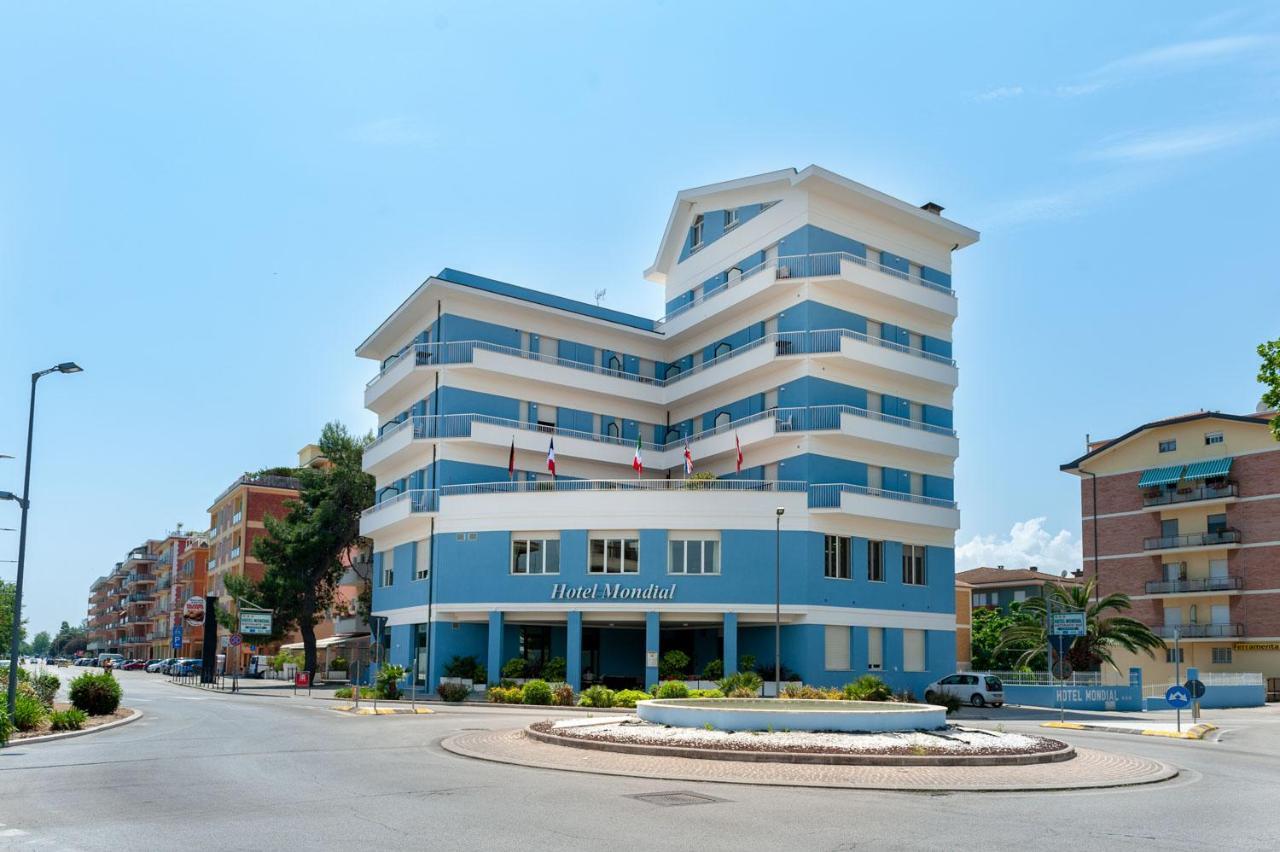 Hotel Mondial Porto Recanati Eksteriør billede